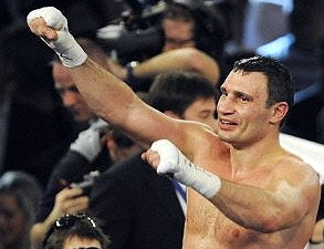 Vitali Klitschko ismét kiütéssel nyert